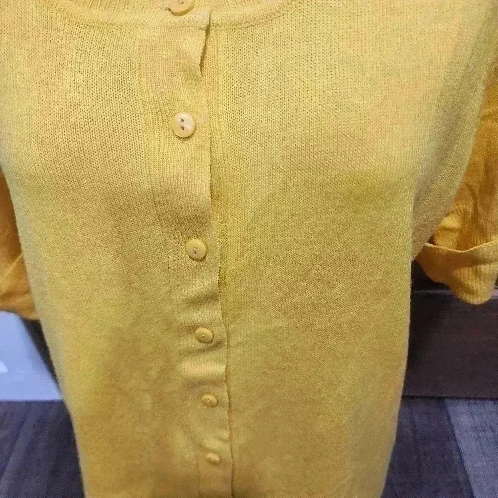 Sara Morgan Yellow Knit Button Front Cardigan Sweater Women’s Size Large - Picture 2 of 7
